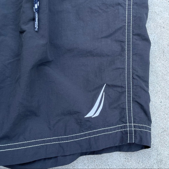 Nautica vintage black bathing suit/ swim shorts - size M - Picture 3 of 6